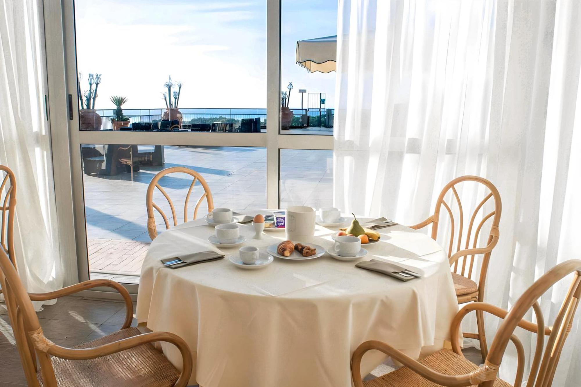 Hotiday Room Collection - Porto Azzurro Capoliveri  Eksteriør billede