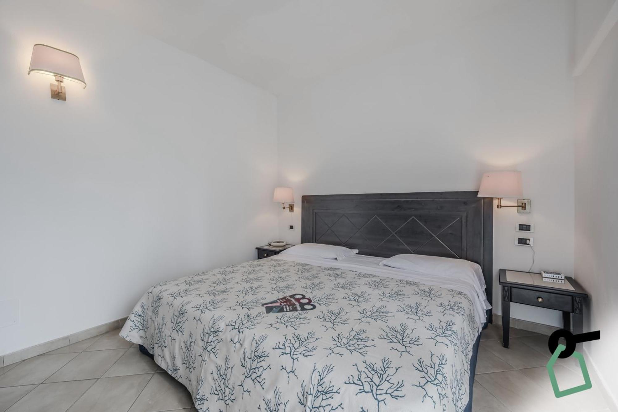 Hotiday Room Collection - Porto Azzurro Capoliveri  Eksteriør billede