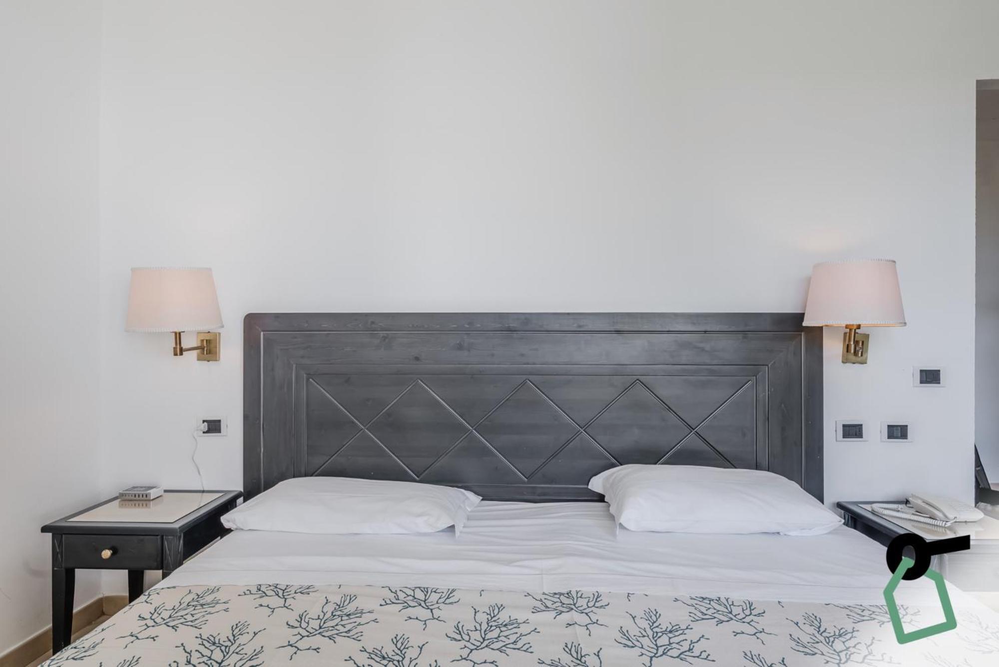 Hotiday Room Collection - Porto Azzurro Capoliveri  Eksteriør billede