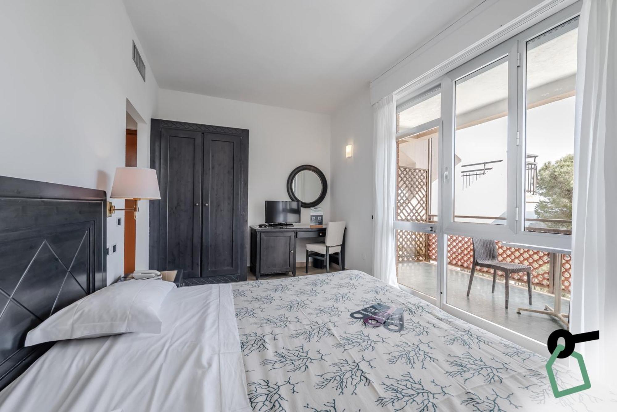 Hotiday Room Collection - Porto Azzurro Capoliveri  Eksteriør billede