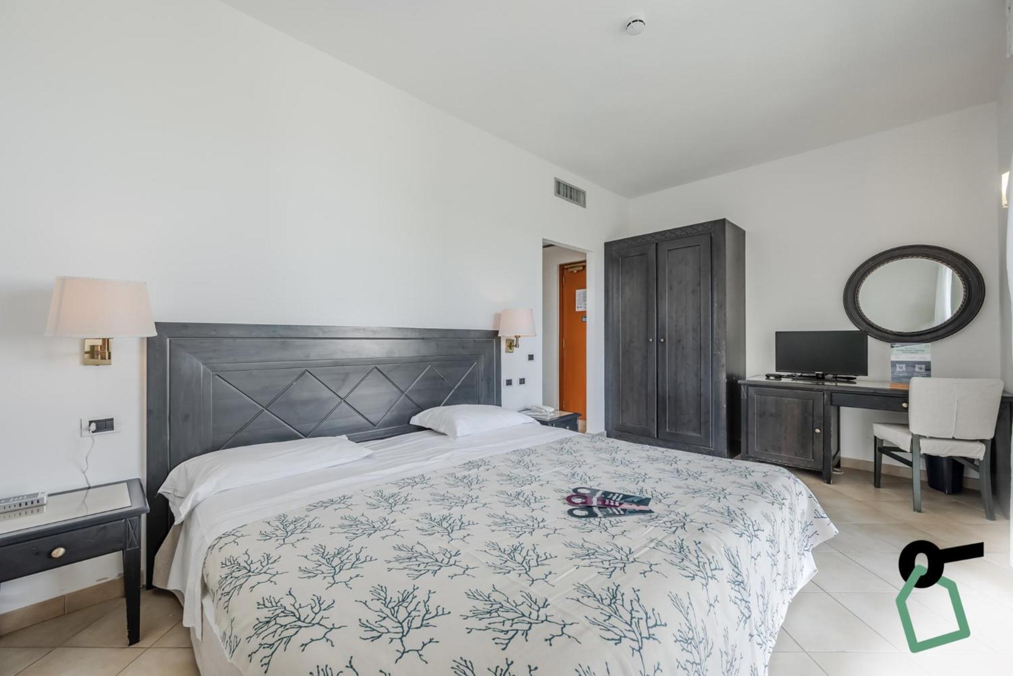 Hotiday Room Collection - Porto Azzurro Capoliveri  Eksteriør billede